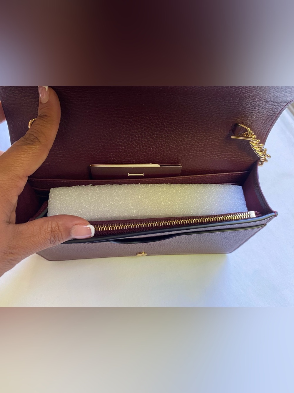Brown & Burgundy Chain crossbody clutch bag - NOT REAL DESIGNER - Picture 3 of 7